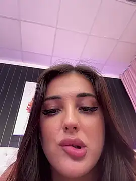 SophiaVilner's Live XXX Chat