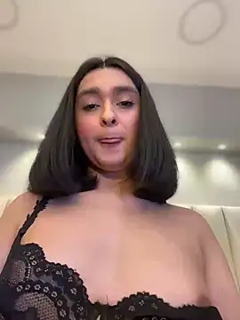 Chatroom XXX en direct de MiahWindsor