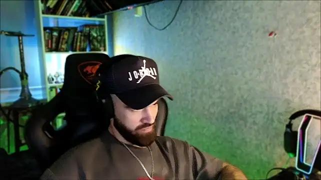 Chat XXX en directo de _Serious_Man