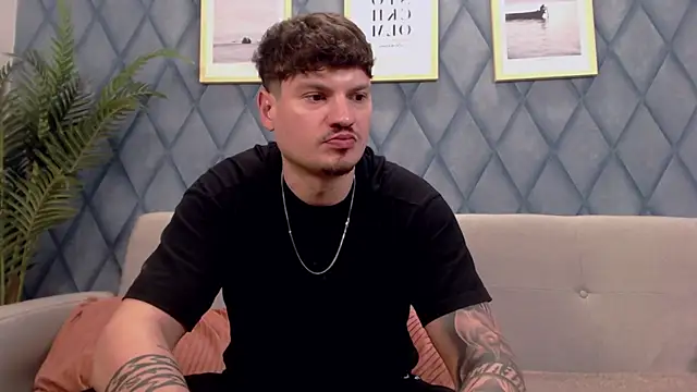 Živý XXX chat marioalessio