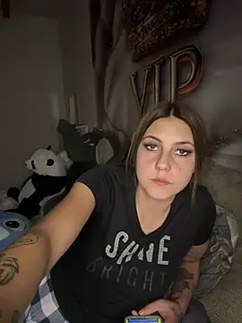 Luna1114 webkamerás műsora