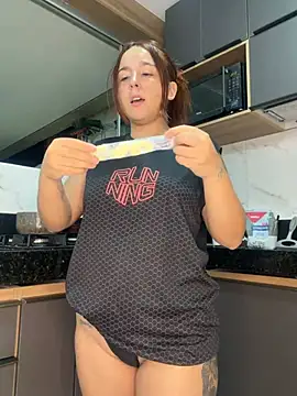 BrunaMendees' Live XXX Chat