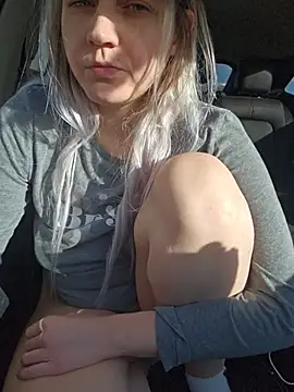 ScarletsWeb élő XXX-chatje