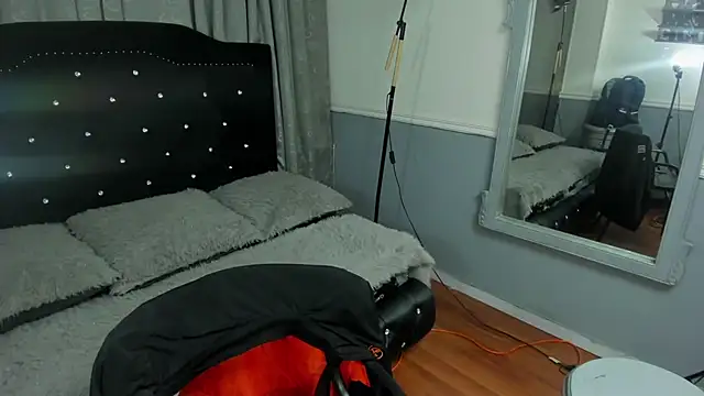 XXX chat uživo modela gaby_trent