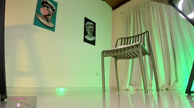 ArchieCollins' Live XXX Chat