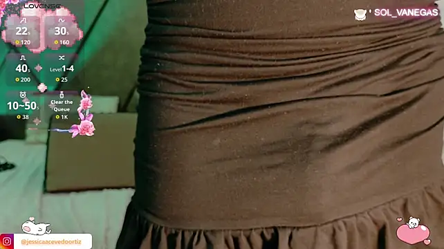 Chat +18 de Sol_Vanegas ao vivo