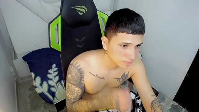 Czat XXX na żywo – Brett_bless