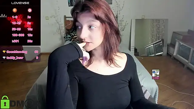 A_Skyy Chat XXX in diretta