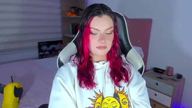 Chat +18 de OphelianaRose33 ao vivo
