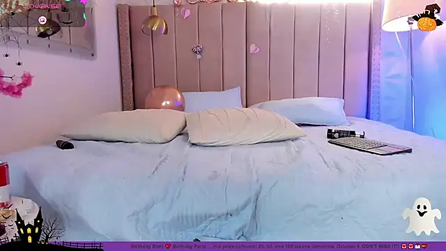 mia_thompsonn_'s Live XXX Chat