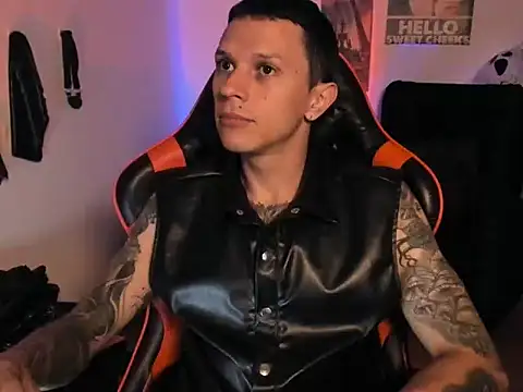 Chatroom XXX en direct de Masterdave7