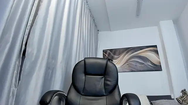 Violeta_Tepes Adlı Modelin Canlı XXX Sohbeti