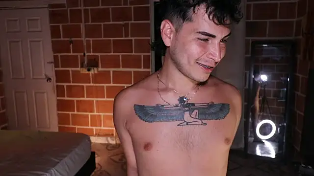 Ryan_picato – Naživo XXX chat