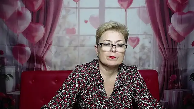 Chat XXX en directo de EmiliaGree