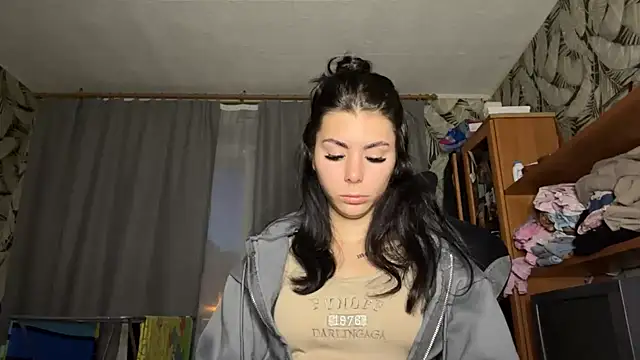 Chatroom XXX en direct de LilyMinimum