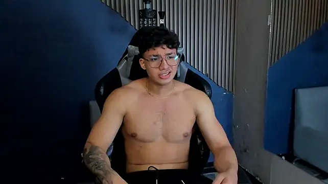 Chat XXX Live Axxel_Muscle