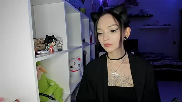 PurrYuna Chat XXX in diretta