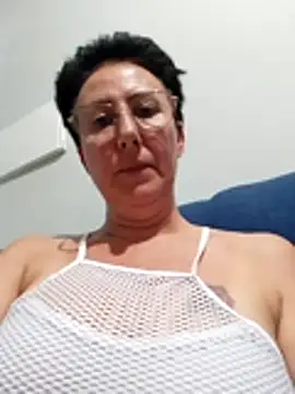 Chat +18 de MILEIDE980 ao vivo