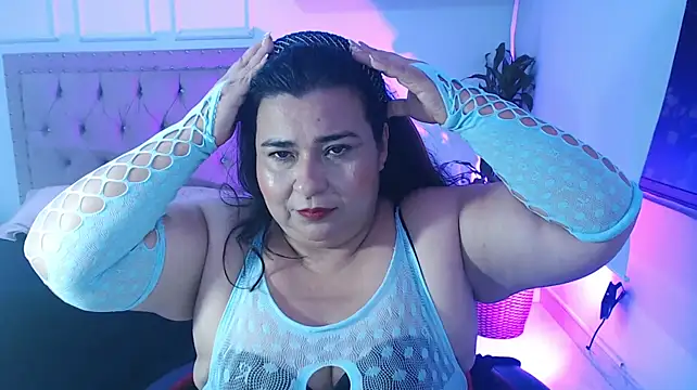 katiusca_rm Adlı Modelin Canlı XXX Sohbeti