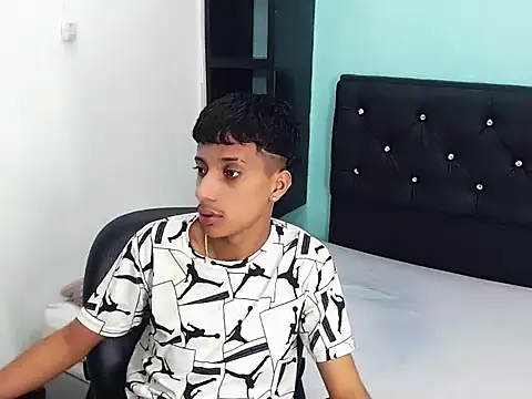 Živý XXX chat brayan__hot__