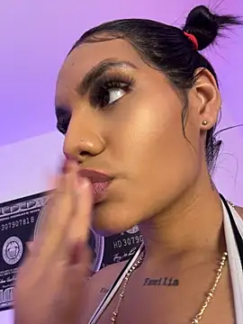 Chat +18 de Victoria14_ ao vivo