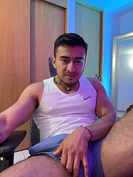 Chris_Clarck Adlı Modelin Canlı XXX Sohbeti