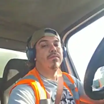 luis97fer's Live XXX Chat