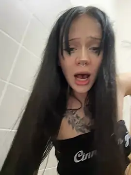 Czat XXX na żywo – sukidaa