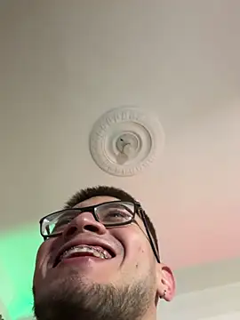 SebastianMaximoff_ 现场XXX聊天