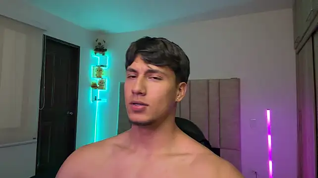 Chat XXX en directo de CHRIS_MORGAN1