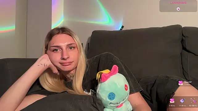 XXX chat uživo modela twl8vibe