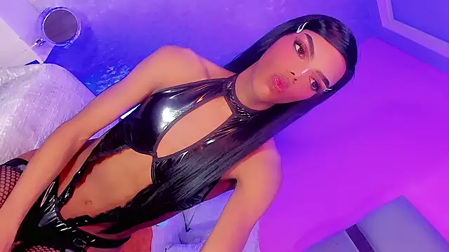 Chat +18 de Iconicarlii ao vivo