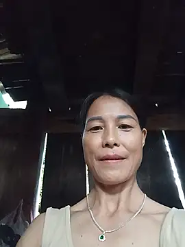 Chat XXX ao vivo de Lily-ly