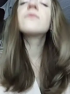 Chat +18 de KattyLuuu ao vivo