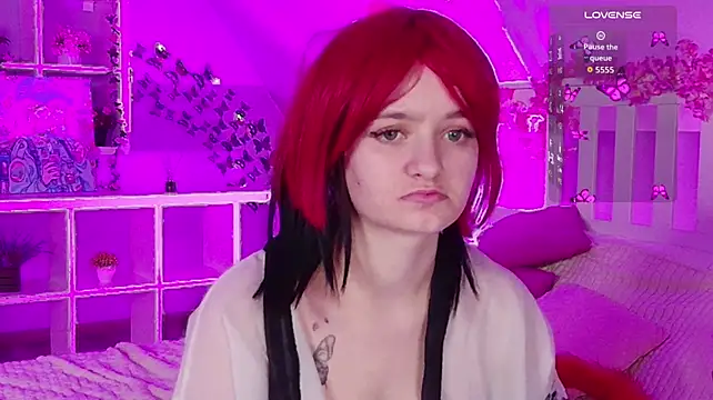 cherry_bumpn Live XXX chat