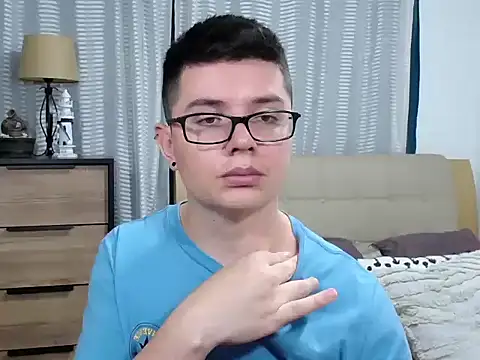 BlackFoXXX69: вебкам-шоу