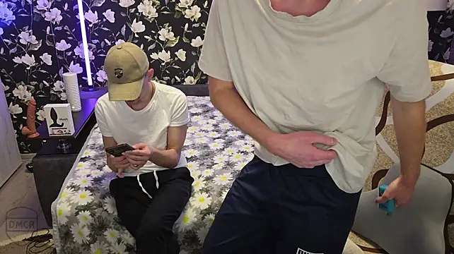 Vuitton Live XXX-Chat