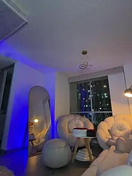 GabyMejiaa Adlı Modelin Canlı XXX Sohbeti