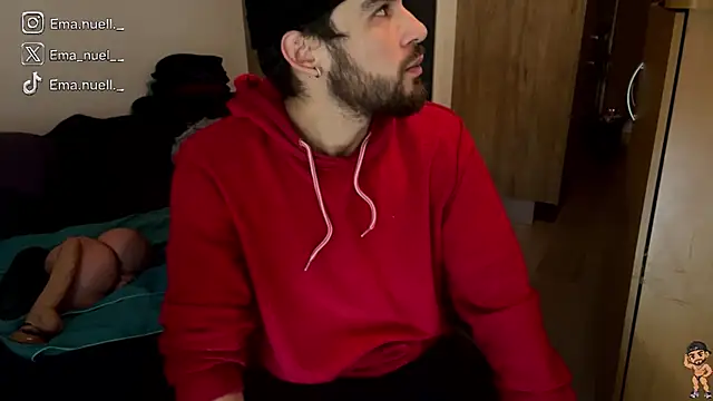 Emanuell__ Chat XXX in diretta