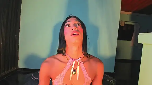 Онлайн чат XXX REINA_ADAHARA