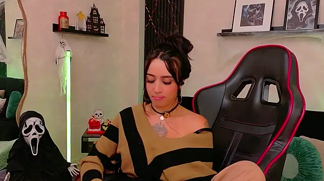 Chat +18 de EmmyEvans1 ao vivo