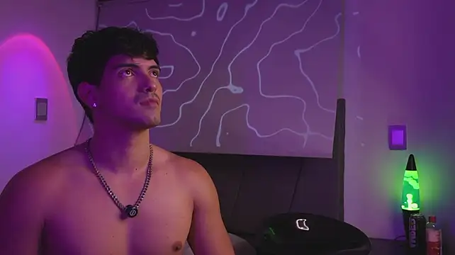 Chatroom XXX en direct de bbbeachboy