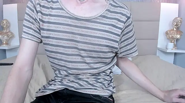 Živý XXX chat Hecatee_77
