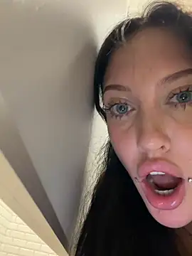Melissa_crazy লাইভ XXX চ্যাট