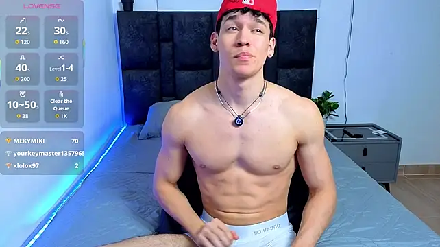 Luke_Muscle: απευθείας συνομιλία ΧΧΧ