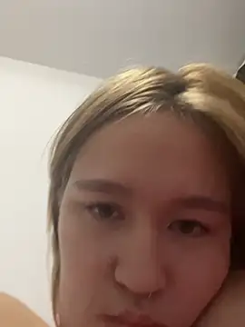 Chat +18 de Riley_flower_ ao vivo