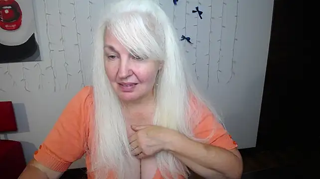 BlondyLeeBest Chat XXX in diretta