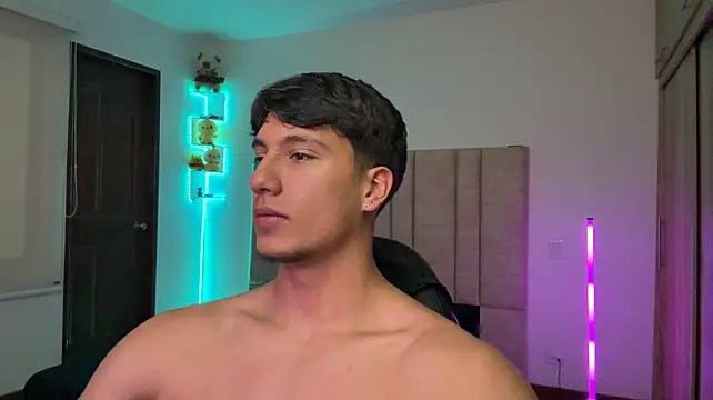 Онлайн чат XXX CHRIS_MORGAN1