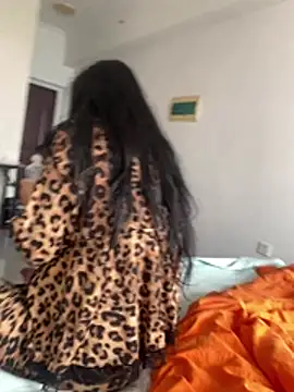 wangxiao-54's Live XXX Chat
