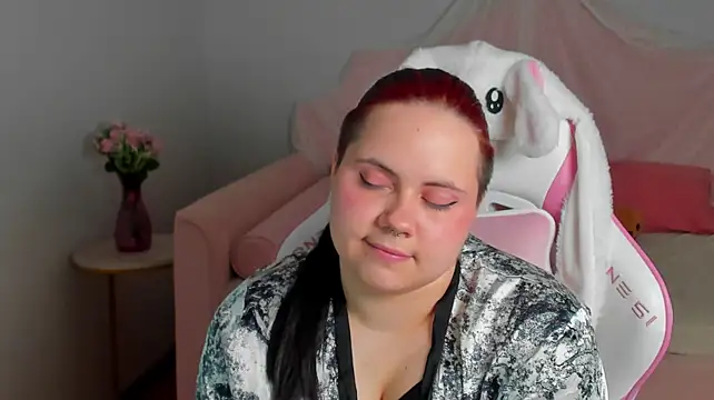 XXX chat uživo modela DaisyHarts